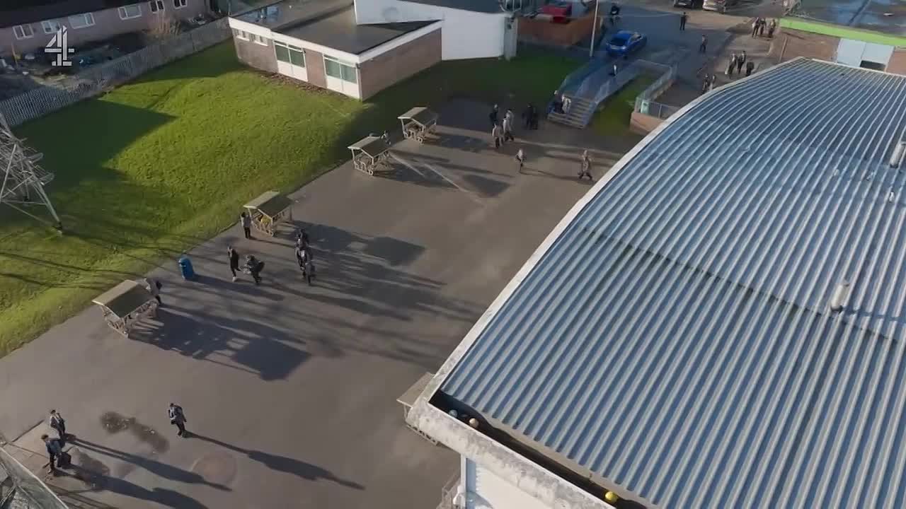 ⁣Educating Yorkshire S02E05