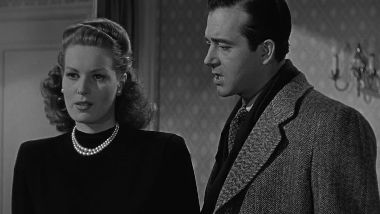 ⁣Miracle On 34th Street 1947 1080p BluRay x264 AAC5 1-