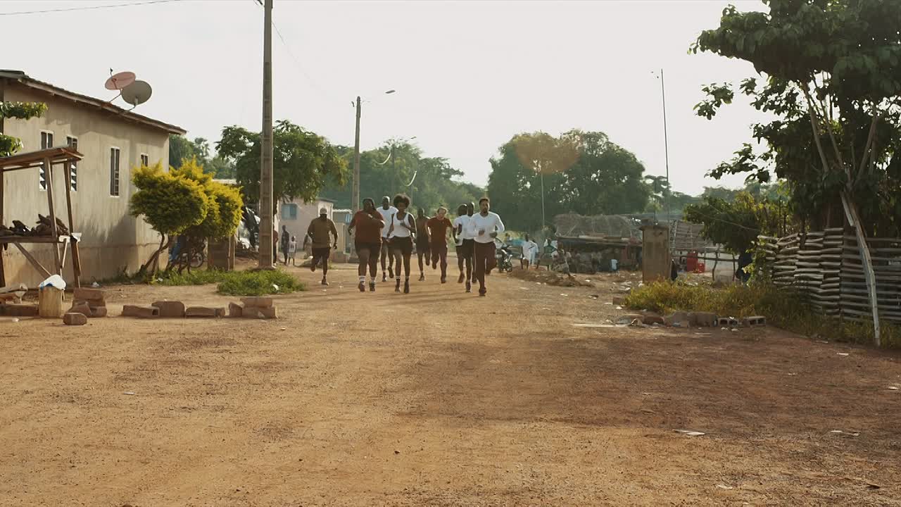 ⁣Le Grand Deplacement 2025 FRENCH 1080p WEB H264-TyHD