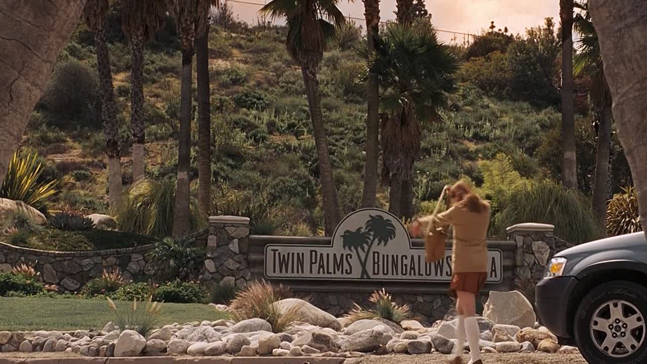 ⁣Nancy Drew 2007 1080p WEBRip x264 AAC5 1-