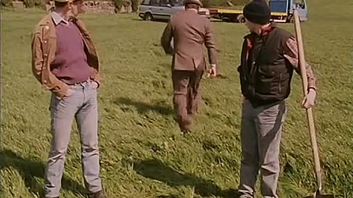 ⁣Ballykissangel S02E04 -The Facts of Life