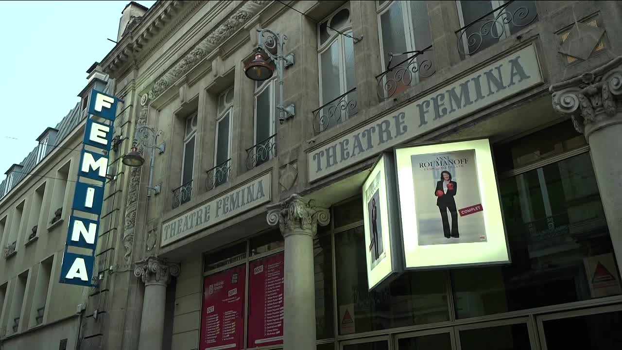 Anne Roumanoff L'Expérience De La Vie 2025 FRENCH 1080p WEB DDP2 0 H264-BaDeVeL