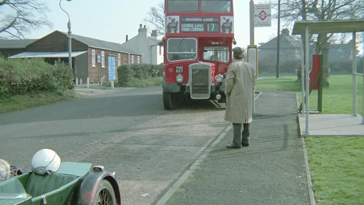 ⁣Mutiny On The Buses 1972 HC GERMAN SUBS 1080p BluRay x264 AAC-