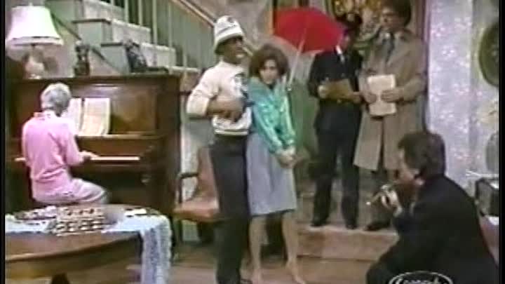 ⁣Saturday Night Live - S07E13 - Elizabeth Ashley, Hall and Oates