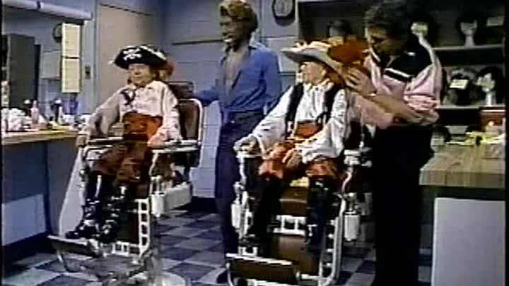 ⁣Saturday Night Live - S09E14 - Edwin Newman, Kool and the Gang