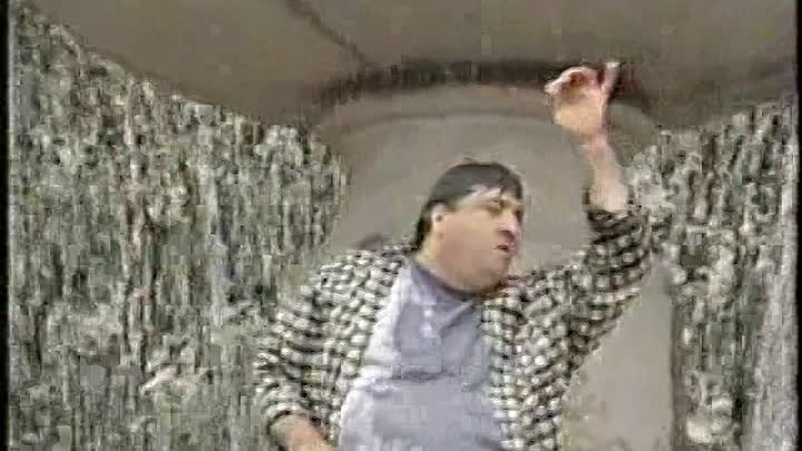 ⁣Saturday Night Live - S23E02 - Matthew Perry, Oasis