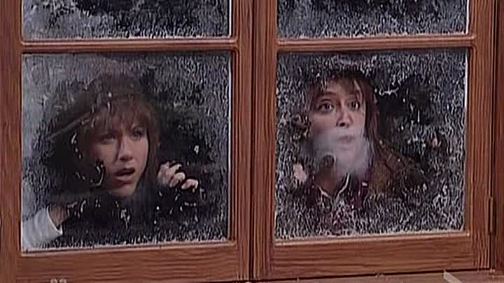 ⁣Saturday Night Live - S25E06 - Jennifer Aniston, Sting