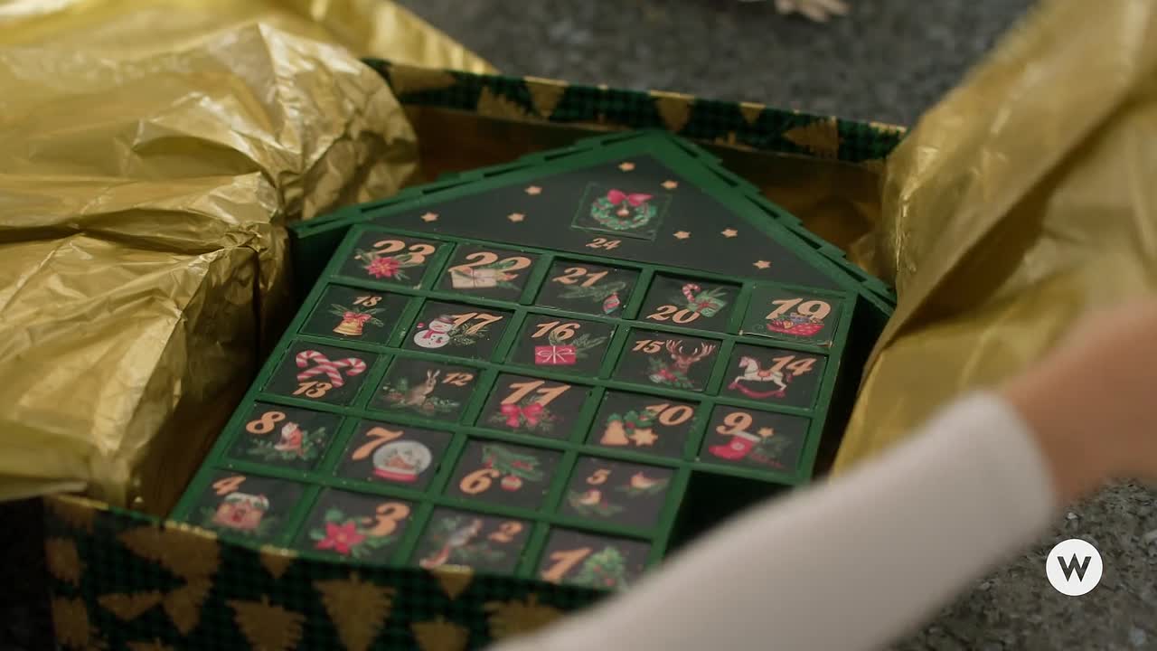 The Nine Kittens Of Christmas 2021 1080p WEBRip x264 AAC5 1-