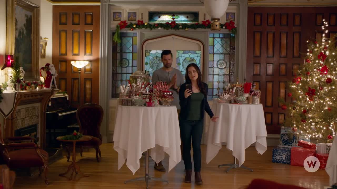 You Me and the Christmas Trees 2021 1080p WEBRip x264 AAC-rivestream org