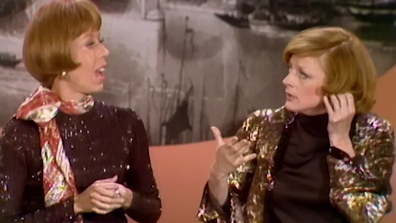 ⁣Maggie Smith Teaches Carol to Speak Cockney -The Carol Burnett Show Clip
