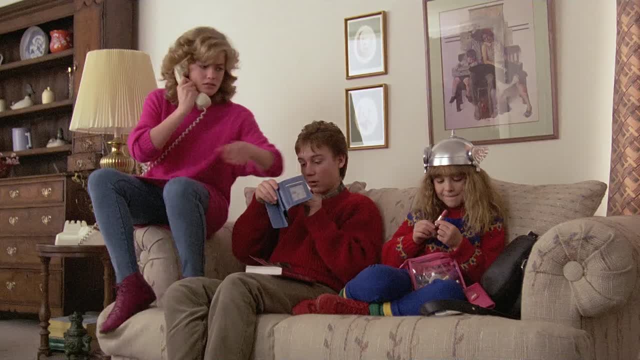 Adventures In Babysitting 1987 1080p BluRay x264-[YTS AG]