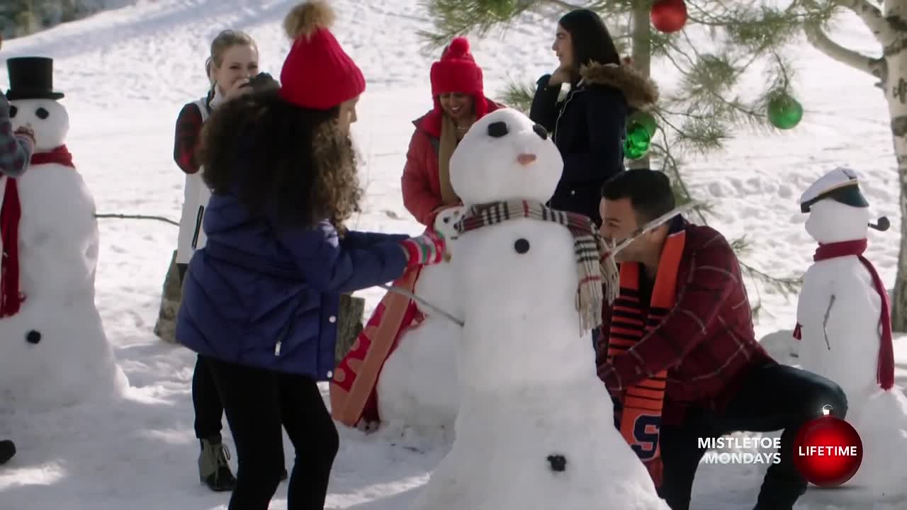 Christmas Reservations 2019 1080p WEBRip x264 AAC-rivestream org