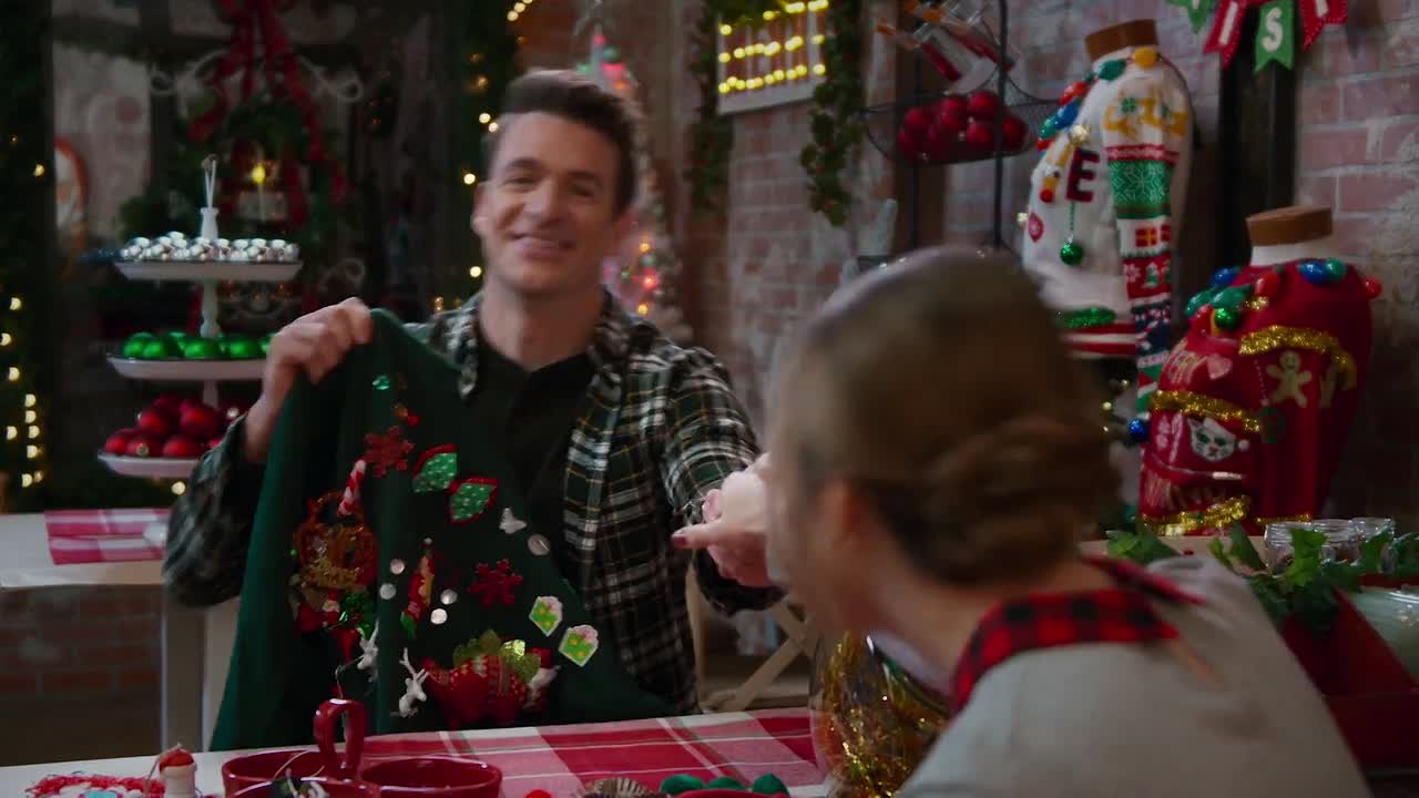 A Crafty Christmas Romance 2020 1080p WEBRip x264 AAC-rivestream org