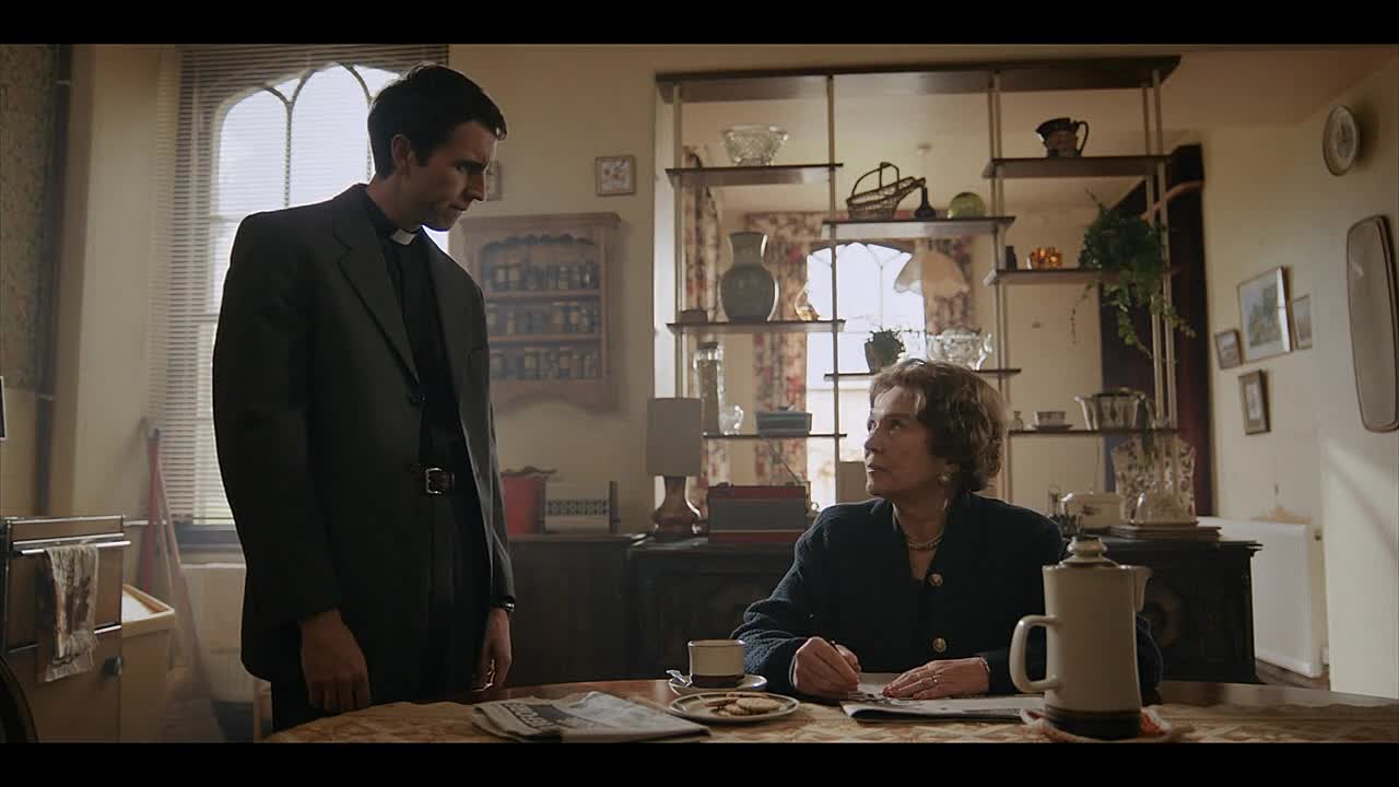 Murder Before Evensong S01E02