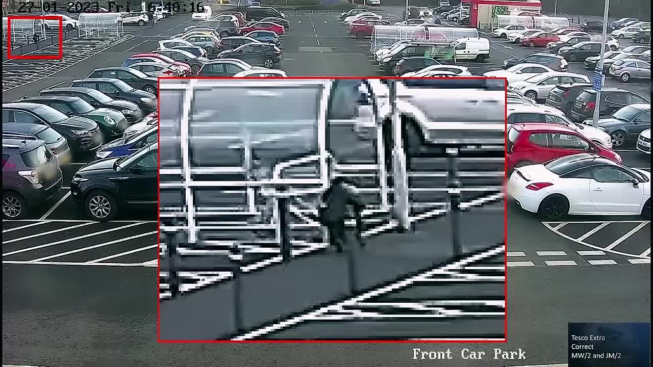 Social Media Monsters S01E01