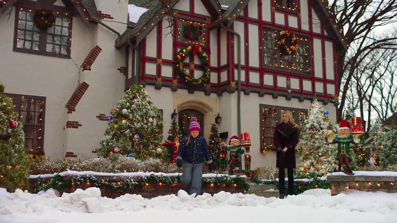 Christmas Connection 2017 1072p WEBRip x264 AAC-rivestream org]