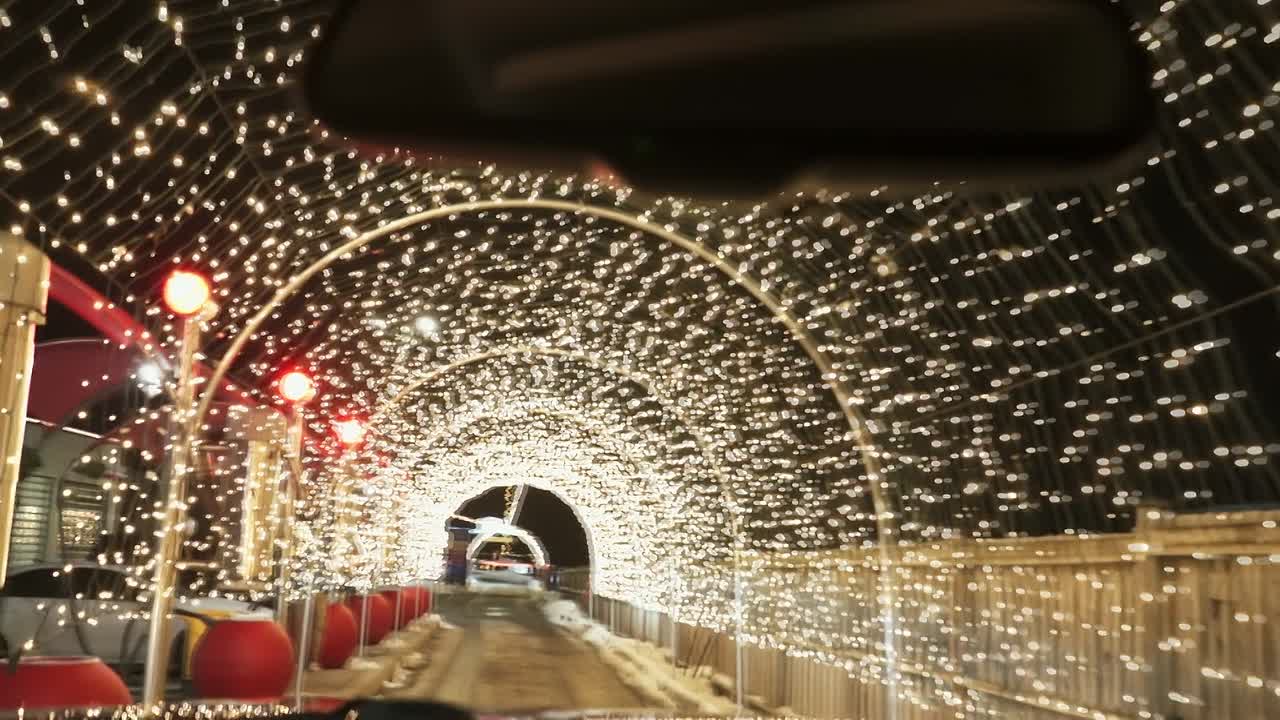 Christmas Time Capsule 2023 1080p WEBRip x264 AAC-