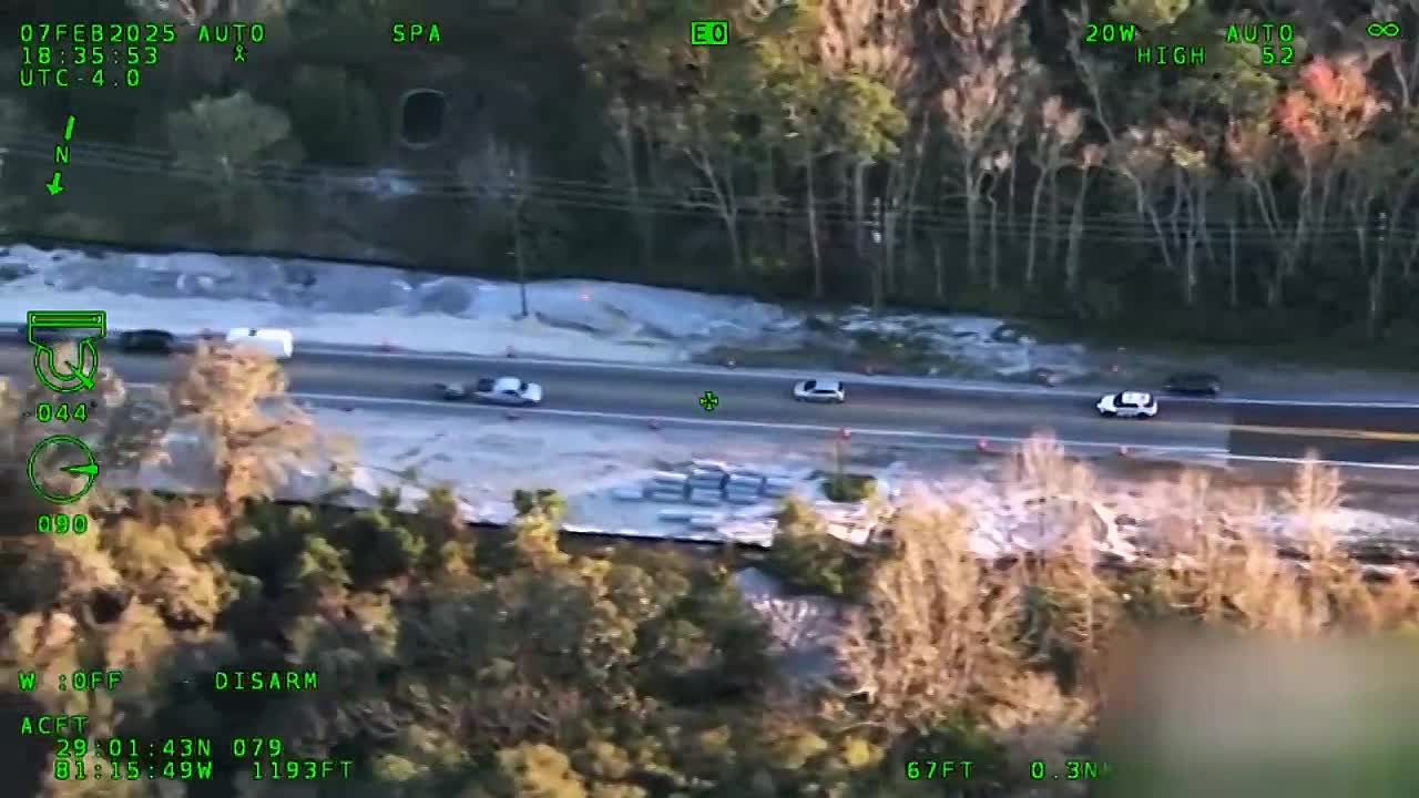 Fugitives Caught on Tape S02E01