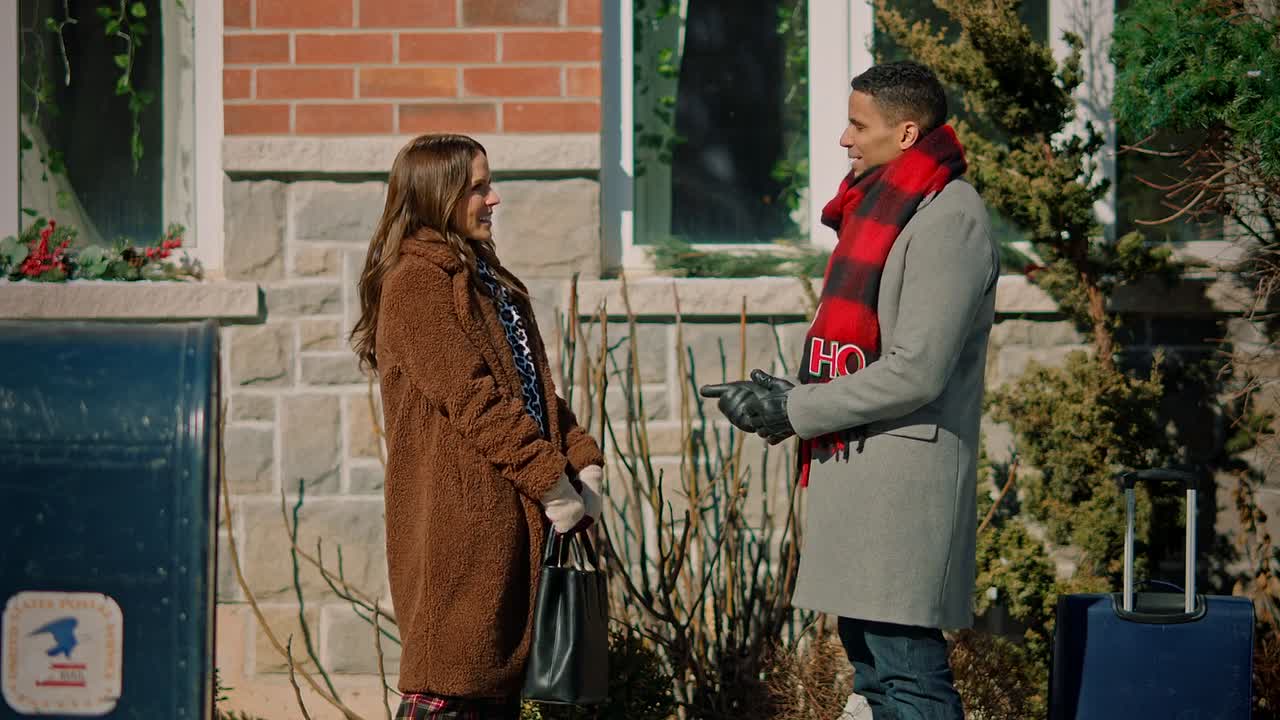 Christmas Plus One 2022 1080p HDRip x264 AAC