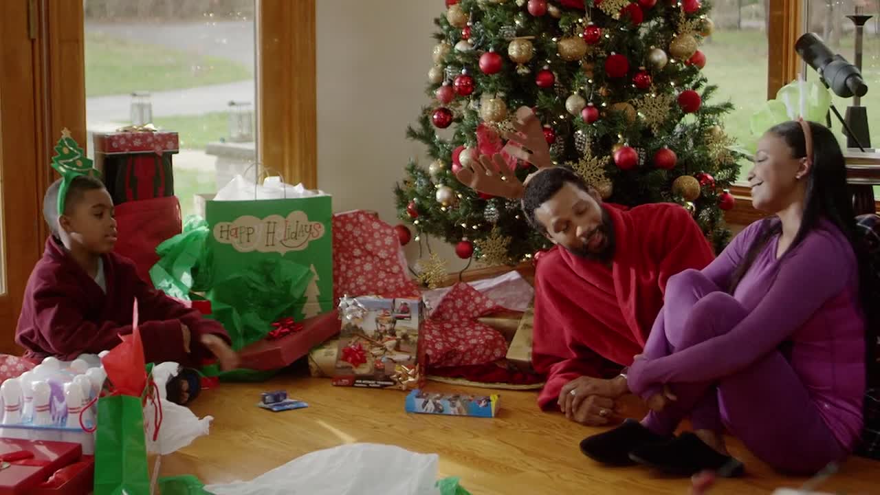 For the Love of Christmas 2016 1080p HDRip x264 AAC