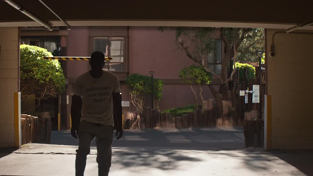 Meeting Ms Leigh 2024 1080p WEBRip x264 AAC-