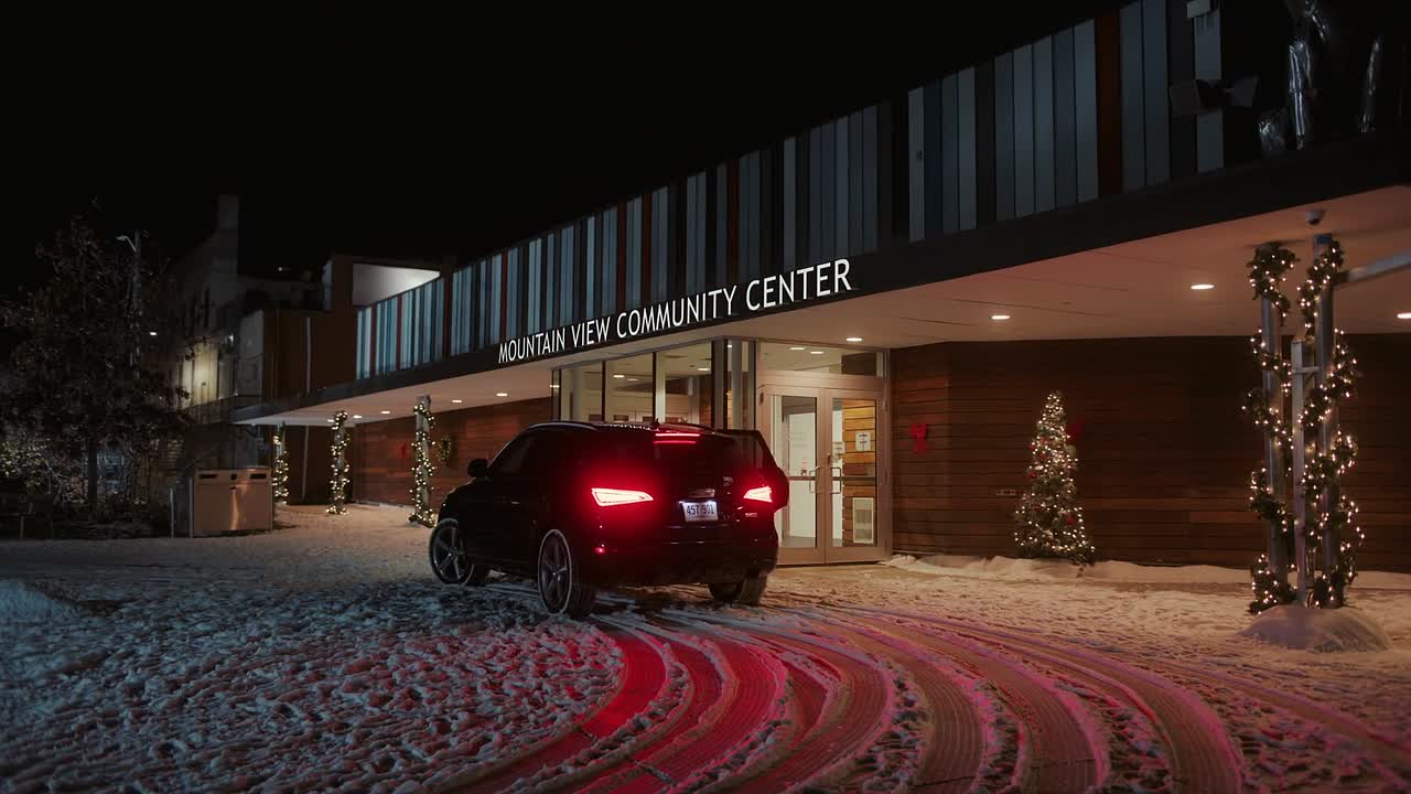 Christmas With The Knightlys 2023 1080p WEBRip x264 AAC