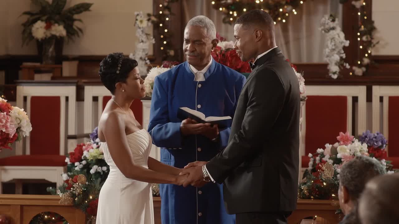 Marry Us for Christmas 2014 1080p WEBRip x264 AAC