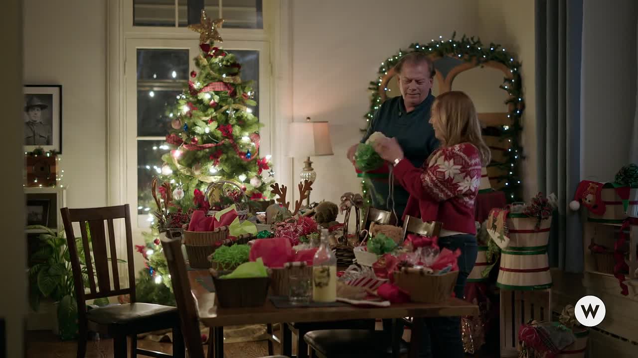 My Grown-Up Christmas List 2022 1080p WEBRip x264 AAC-rivestream org