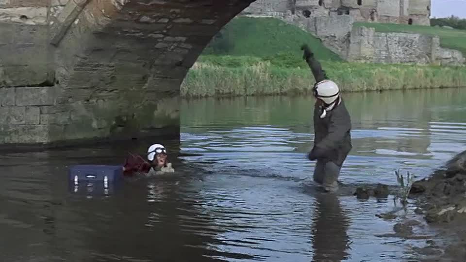 ⁣Ein irrer Trip im Wahnsinnsbus 1973 German DVDRiP x264 AAC