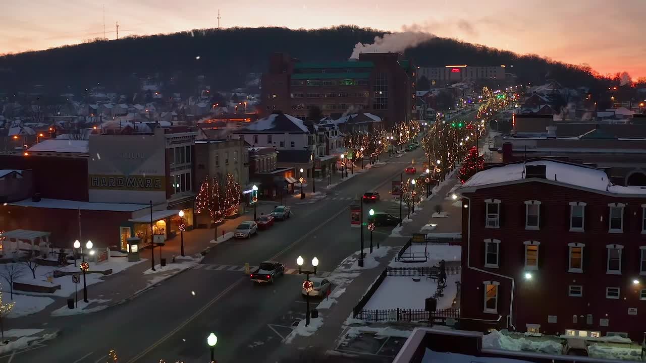 Baking All the Way 2022 1080p WEBRip x264 AAC-rivestream org