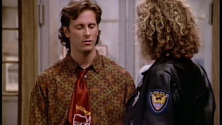 ⁣S02E07 - Hell Hath No Fury Like a Policewoman Scorned