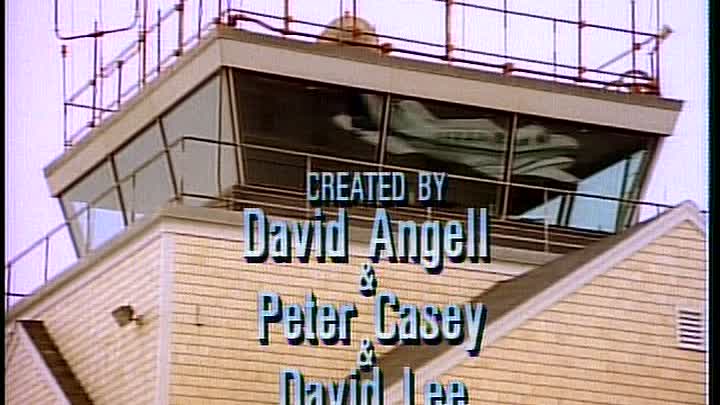 ⁣S02E09 - Friends or Lovers