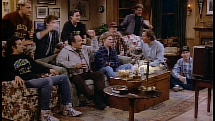 ⁣S02E13 - Love is Like Pulling Teeth