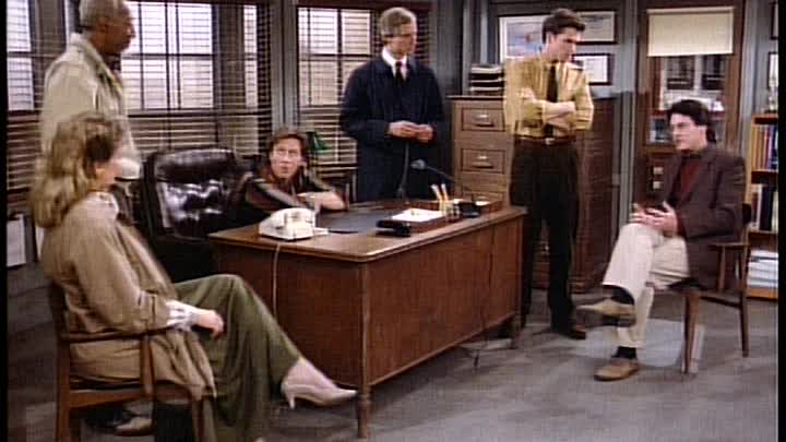 ⁣S02E16 - Plane Nine from Nantucket