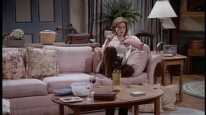 ⁣S04E14 - I've Got a Secret