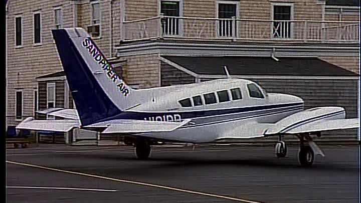 ⁣S06E16 - Remembrance of Flings Past (1)