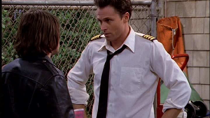 ⁣S08E09 - Wingless (2)