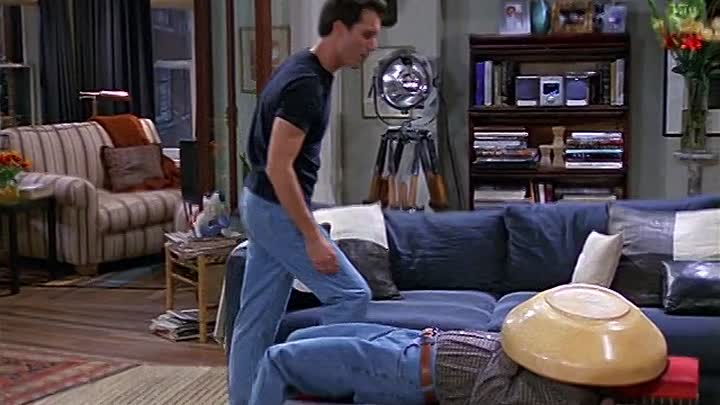 ⁣Will and Grace S02E07 Homo For The Holidays NBC WEB-DL AAC2 0 x264-AJP69