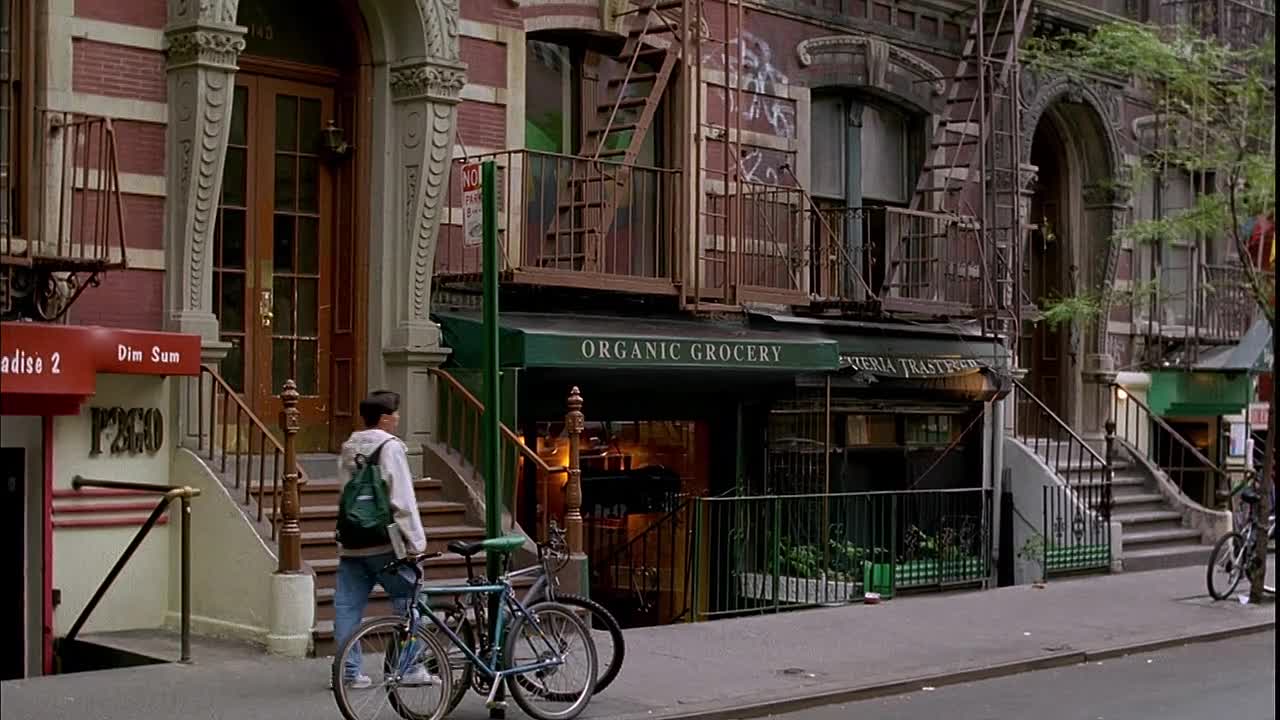 ⁣Will and Grace S07E13 Board Games 720p HULU WEB-DL AAC2 0 H 264-AJP69