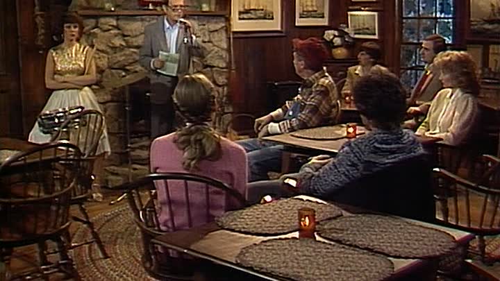 ⁣S01E15 - Breakfast Theater