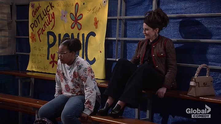 ⁣Will and Grace S09E03 HDTV x264-SVA[eztv]