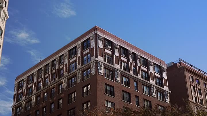 ⁣Will and Grace S09E08 HDTV x264-SVA[eztv]