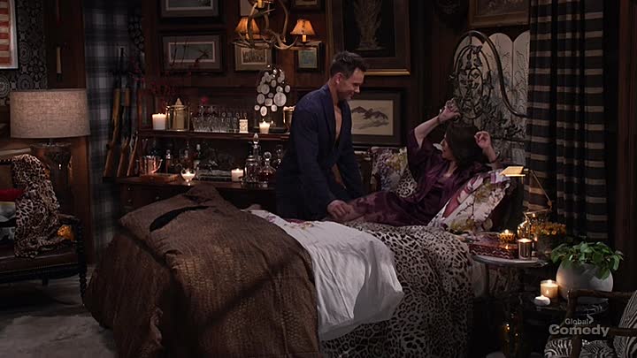 ⁣Will and Grace S11E13 HDTV x264-SVA