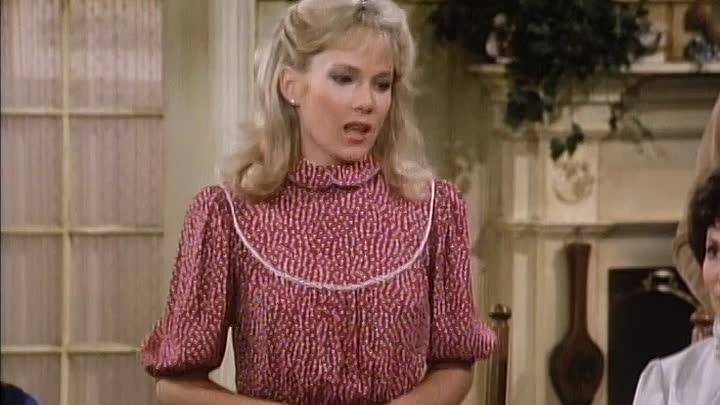 ⁣S02E05 - The Girl From Manhattan