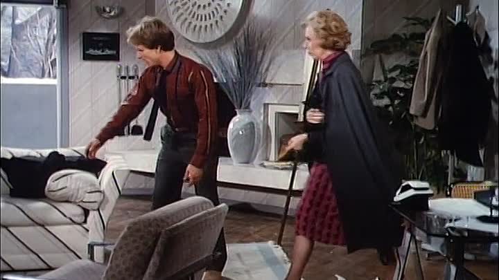 ⁣S04E12 - Look Ma, No Talent