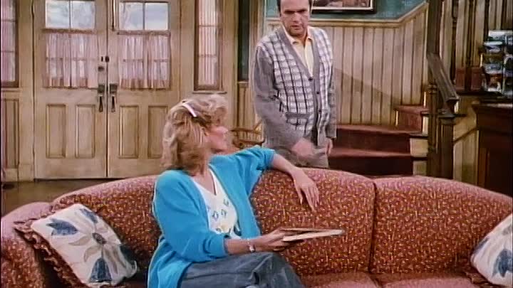 ⁣S04E21 - Torn Between Three Brothers