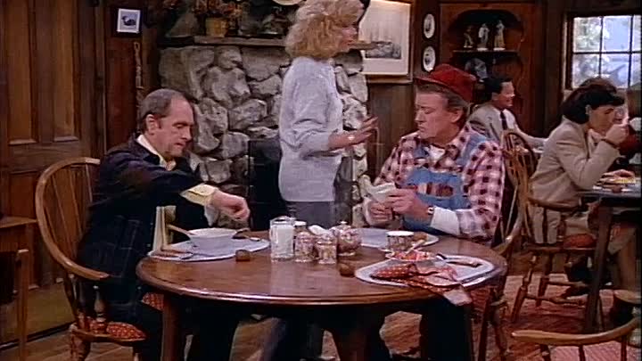 ⁣S05E11 - Everybody Ought to Have a Maid