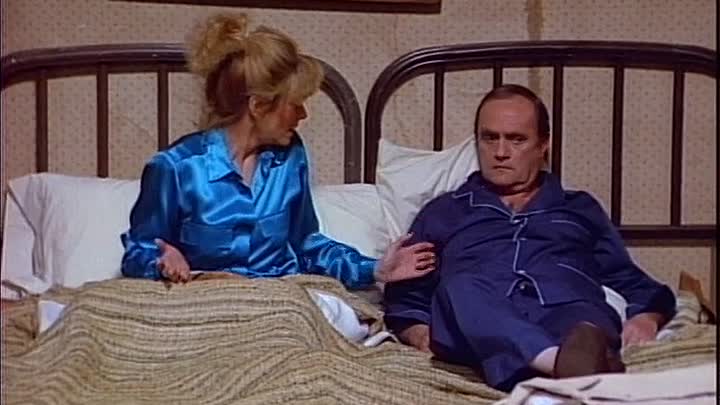 ⁣S05E20 - Fun with Dick and Joanna