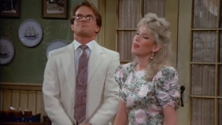 ⁣S06E23 - The Gleeless Club