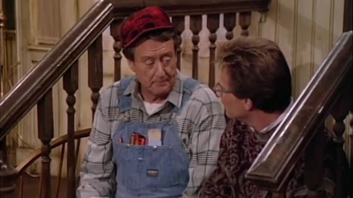 ⁣S08E08 - Cupcake in a Cage